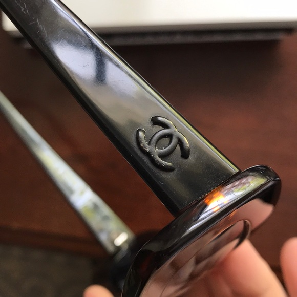 Chanel Vintage Narrow Tortoise Sunglasses - Picture 9 of 12